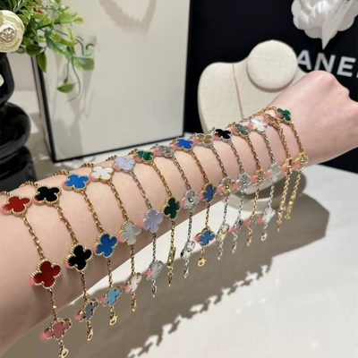 红玉髓镭射四叶草五花手链女18K玫瑰金礼物贝母黄金手工首饰礼物