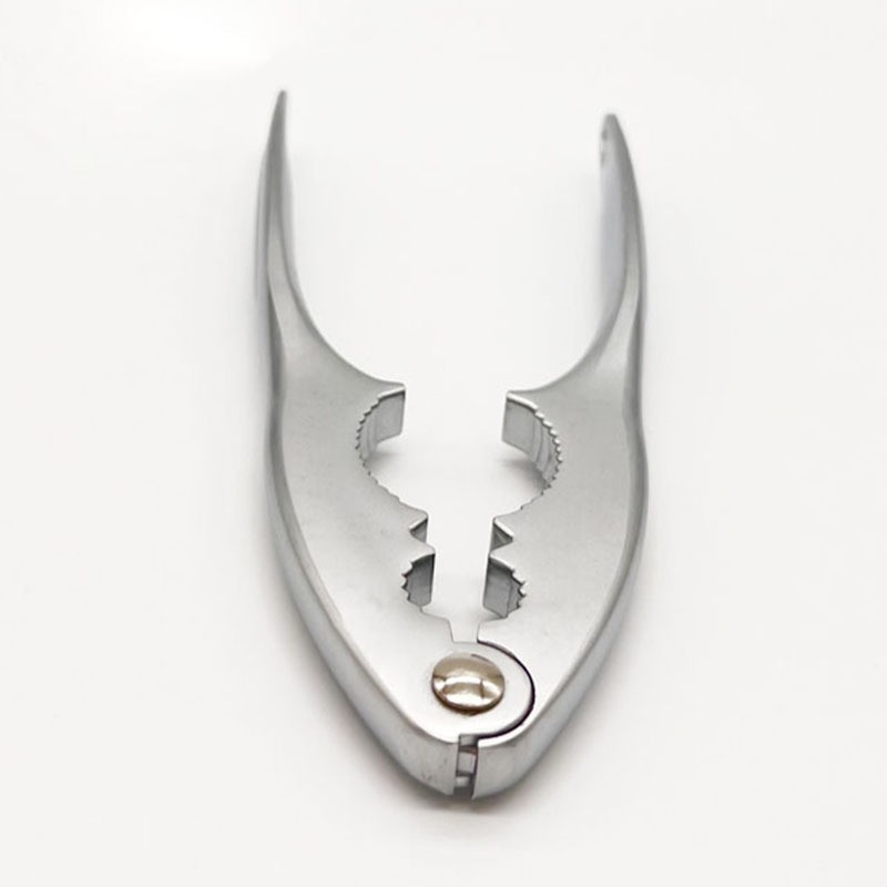 家用锌合金核桃夹松子开口夹子易清洗多功能厨房小工具剥壳坚果夹