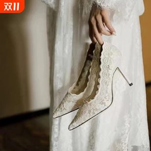绝美气质新娘鞋 法式 细跟尖头婚礼 女主婚纱镂空高跟鞋 白色蕾丝婚鞋