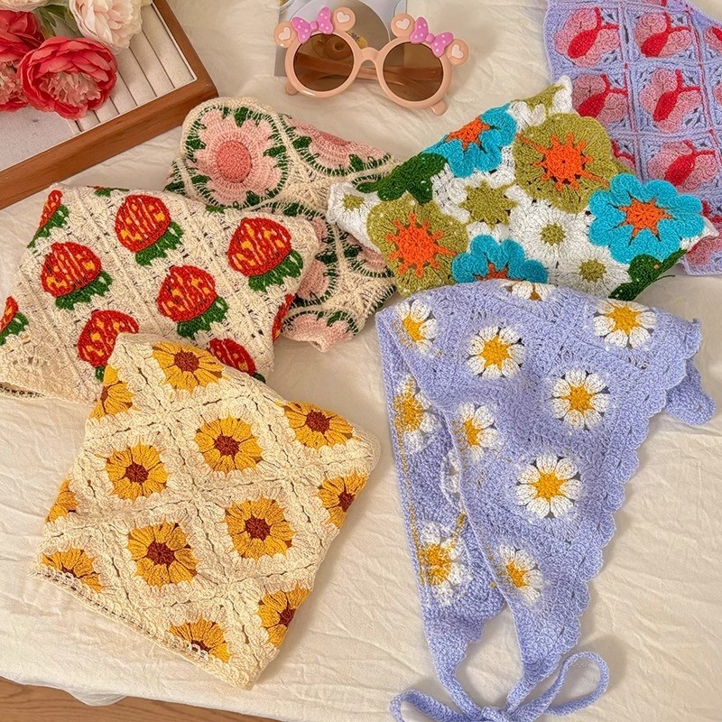 法式头巾女秋冬高级感蕾丝钩花发带海边多巴胺森系针织三角巾头饰