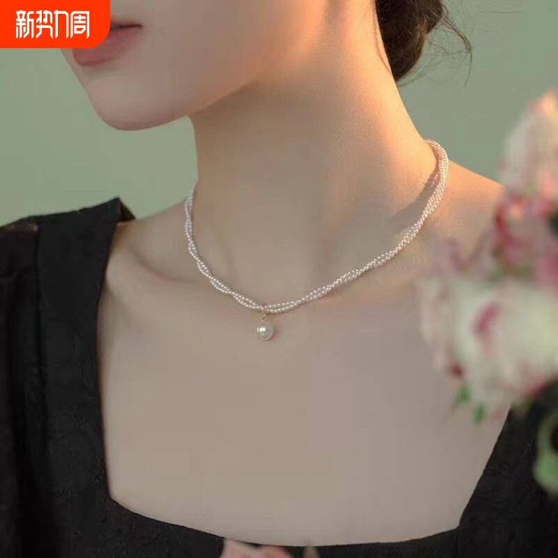 施家珍珠项链女2026新款双层叠戴锁骨链轻奢气质高级感颈链吊坠