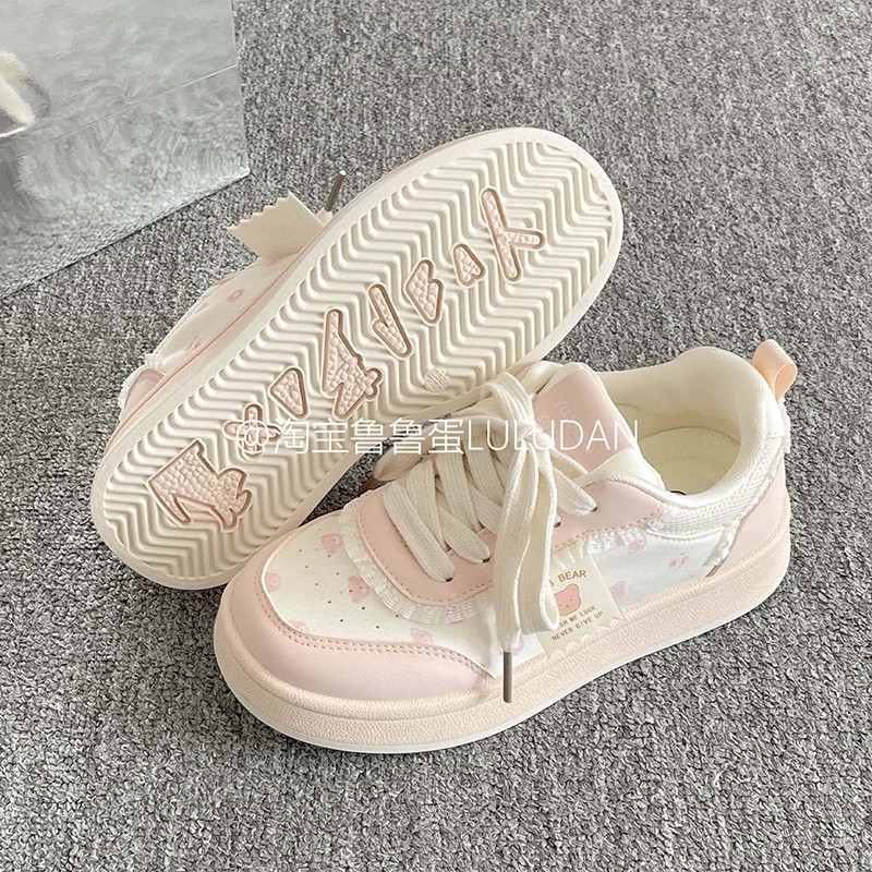 百搭原创板鞋女款2025新款厚底小白鞋配裙子可爱面包鞋圆头防水