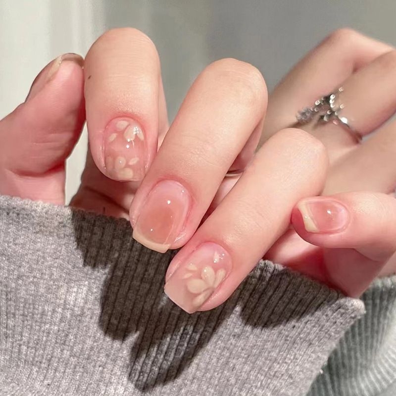 甜美纯欲风穿戴甲美甲片冰透小花可拆卸学生短款假指甲片成品