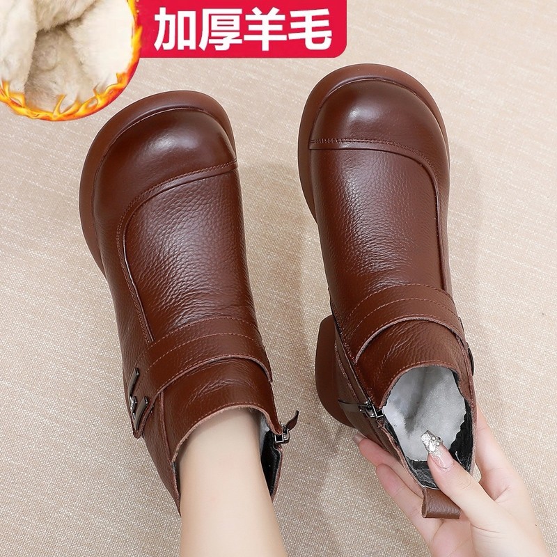 他她女孩冬季真皮羊毛短靴加绒保暖妈妈鞋棉鞋软皮软底舒适棉靴中