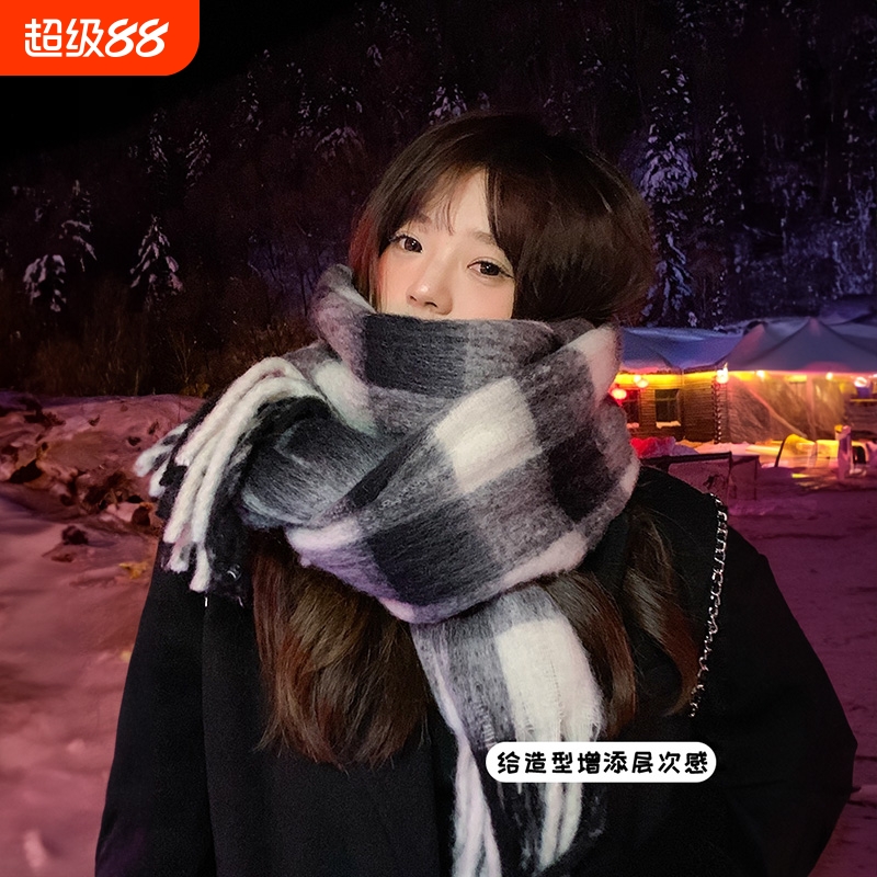 围巾女秋冬季2025新款格子韩系加厚英伦风披肩高级感氛围保暖围脖