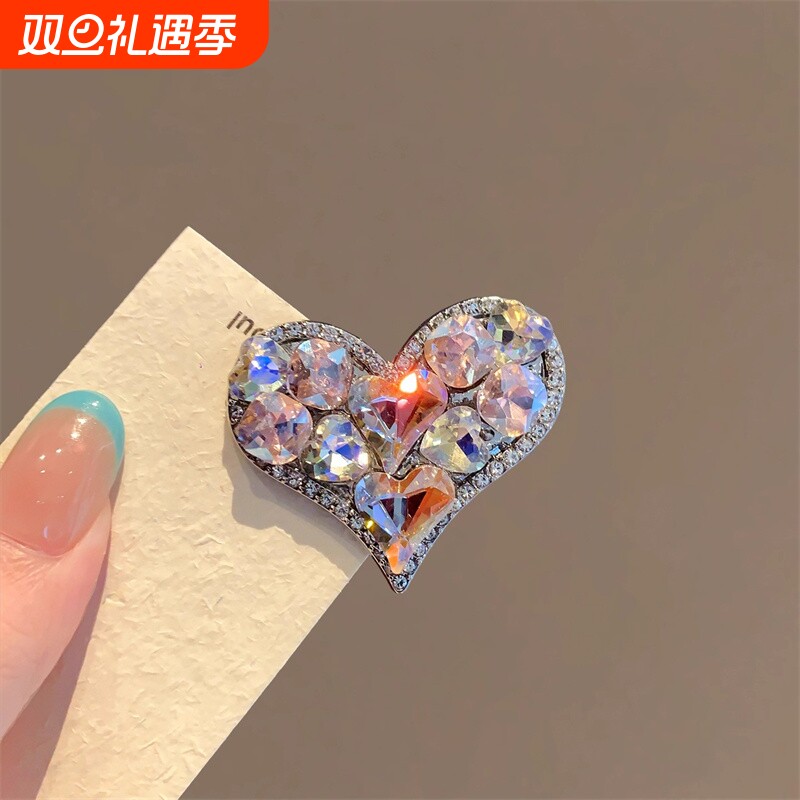2025新款鸭嘴夹彩色水晶锆石爱心发夹女甜美侧边碎发刘海夹子发卡