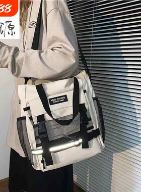 大号斜挎包男单肩帆布包工装大容量学生男生反光书包女手提袋防水