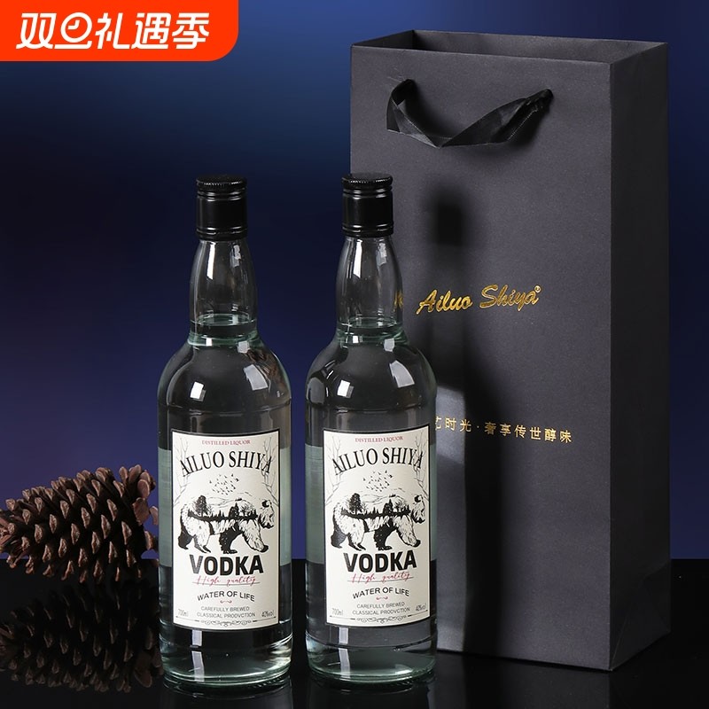 vodka伏特加40度酒吧ktv鸡尾酒调酒基酒正品700ml瓶装洋酒套装