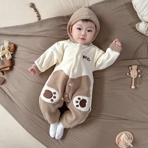 新生婴儿衣服夹棉连体衣摇粒绒宝宝保暖加厚卡通爬服洋气可爱棉服