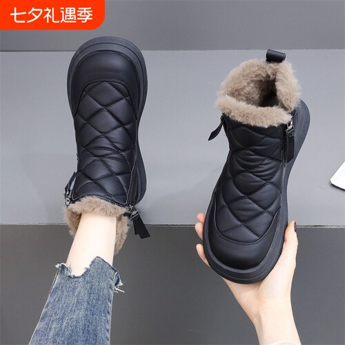 皮质平底雪地靴女2025新款冬季加绒防滑短靴东北大棉加厚保暖棉靴