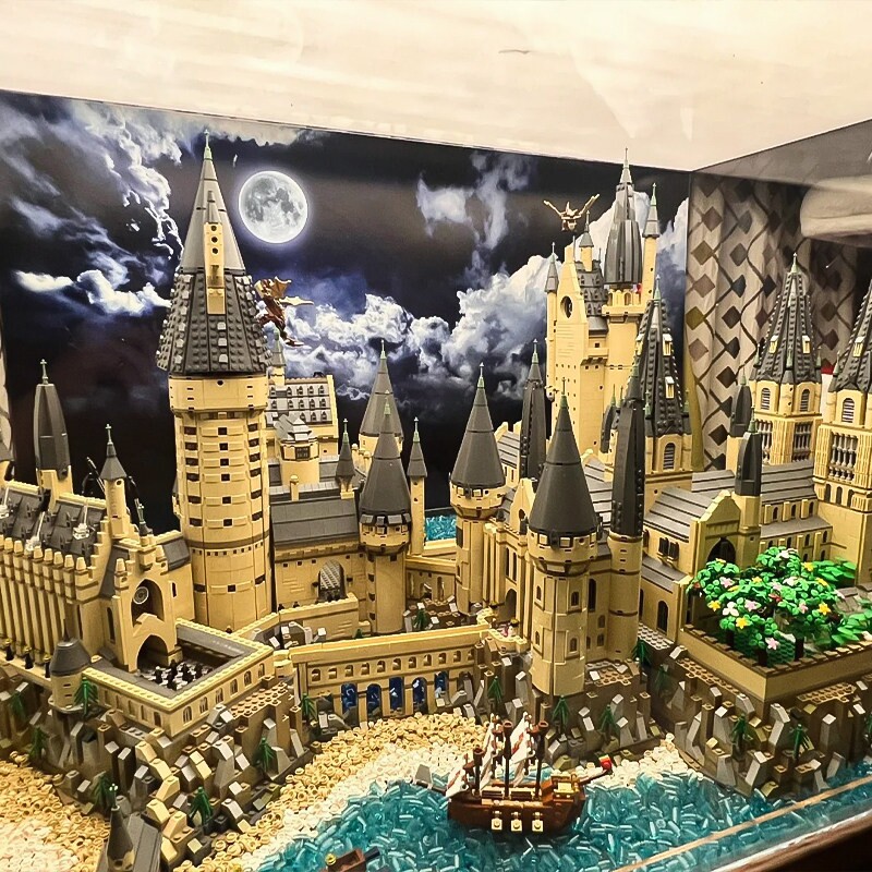 霍格沃兹城堡哈利波特系列周边男女孩拼装积木玩具成人高难度礼物