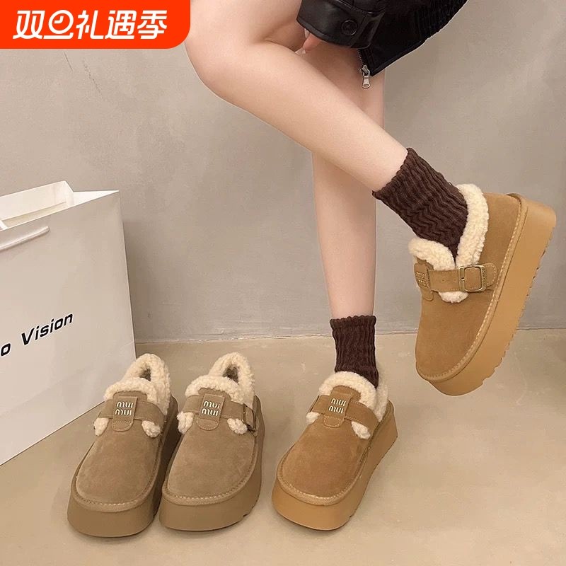 厚底短筒雪地靴女加绒保暖网红一脚蹬秋冬季2025新款豆松糕底圆头