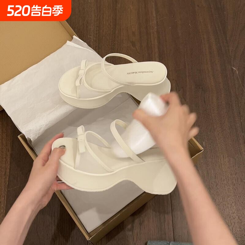 厚底坡跟一字拖鞋女夏季外穿2026新款配裙子增高凉拖鞋黑色蝴蝶结