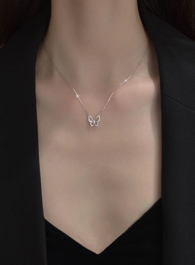 镂空蝴蝶项链女锁骨链2024年新款纪念日生日礼物送女朋友