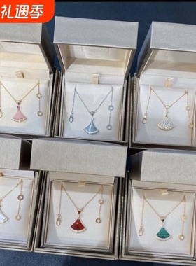 小裙子项链百搭白贝母女小扇子玛瑙轻奢礼物送女友新款高级感项链