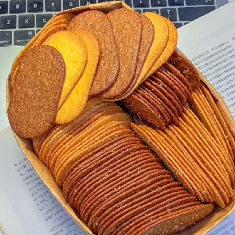 椰奶巧克力味薄脆饼干整箱散装大糖粒薄饼小包装休闲零食茶点酥脆