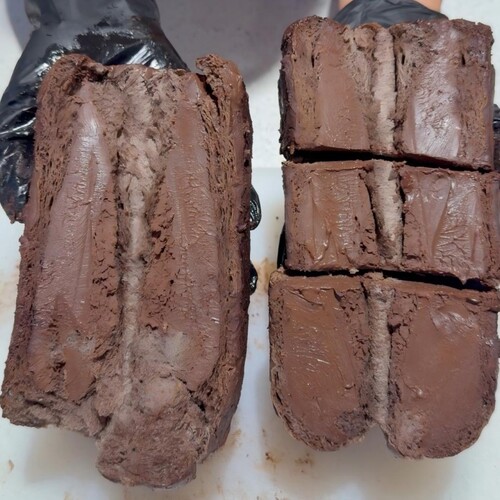 爆浆脏脏包可可脂巧克力零食面包夹心奶油蓝莓起酥无糖欧包抹茶
