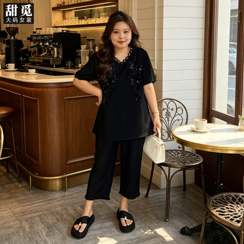 甜觅特大码女装夏季胖mm300斤重工钉珠蕾丝拼接洋气时尚套装两件