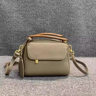 商场捡漏款~~正价200+真皮女包百搭头层牛皮撞色女手提单肩枕头包