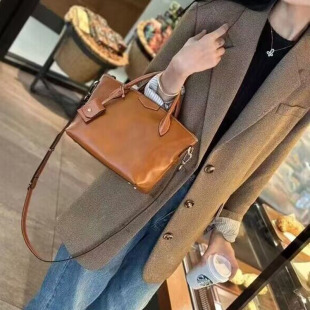 欧美时尚百搭新品真皮女包头层植鞣牛皮女手提单肩小饺子包简约包