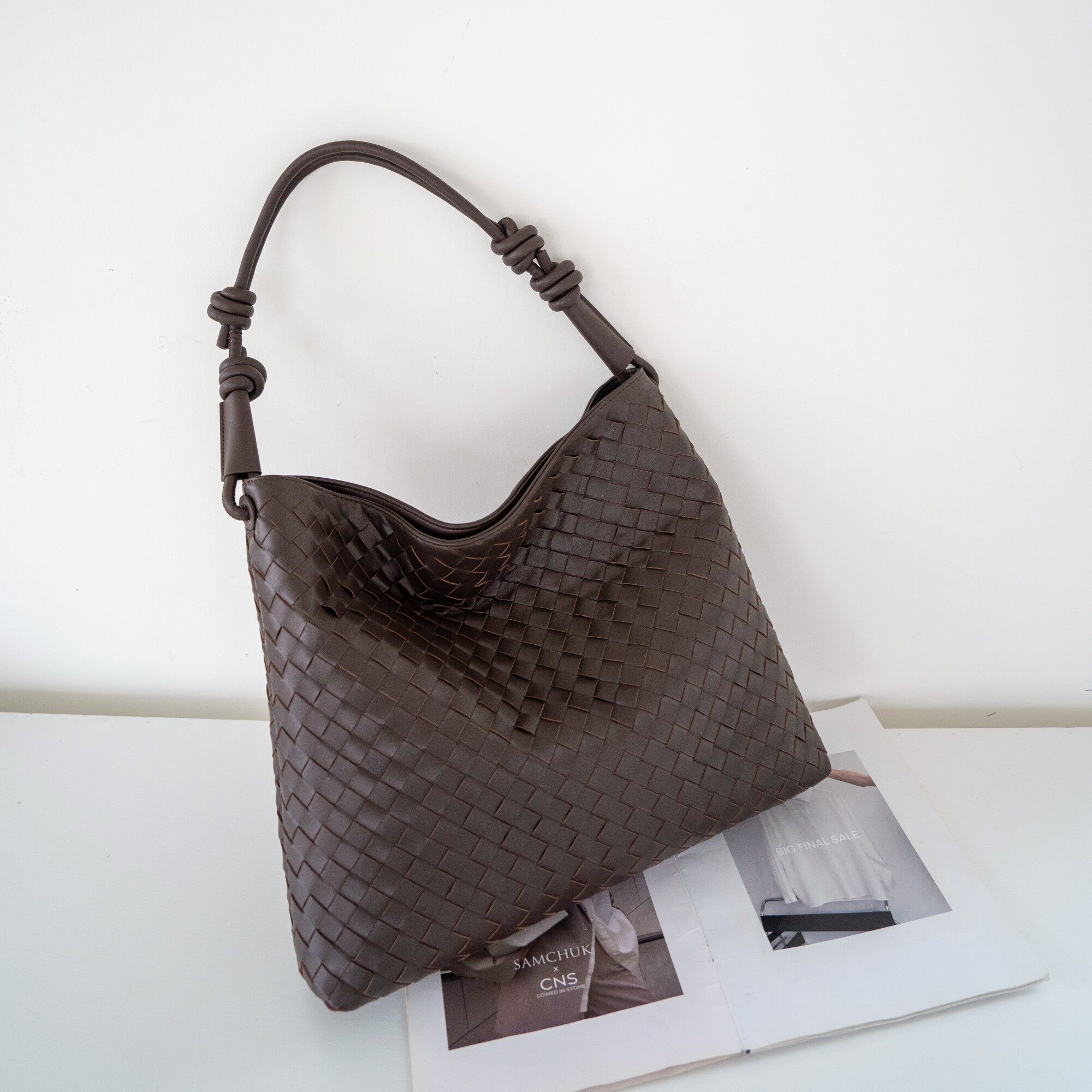 纯手工编织羊皮包~~手感好皮质好真皮女包百搭手提腋下单肩水桶包