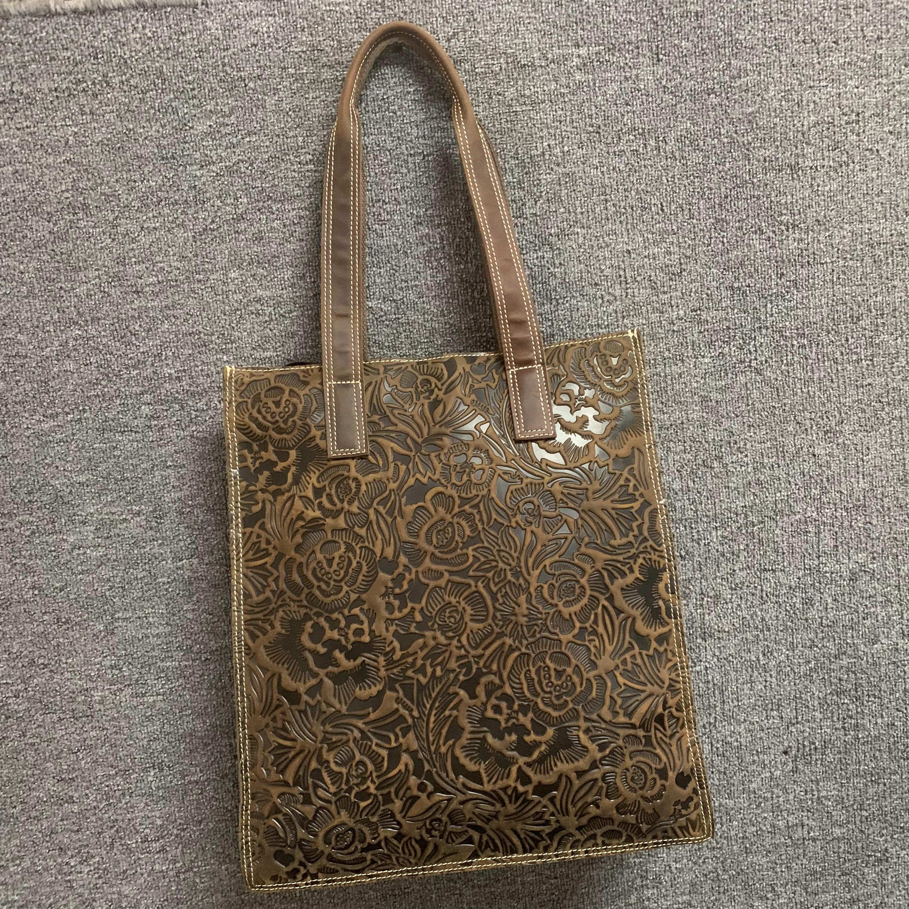 头层疯马牛皮复古水桶包百搭