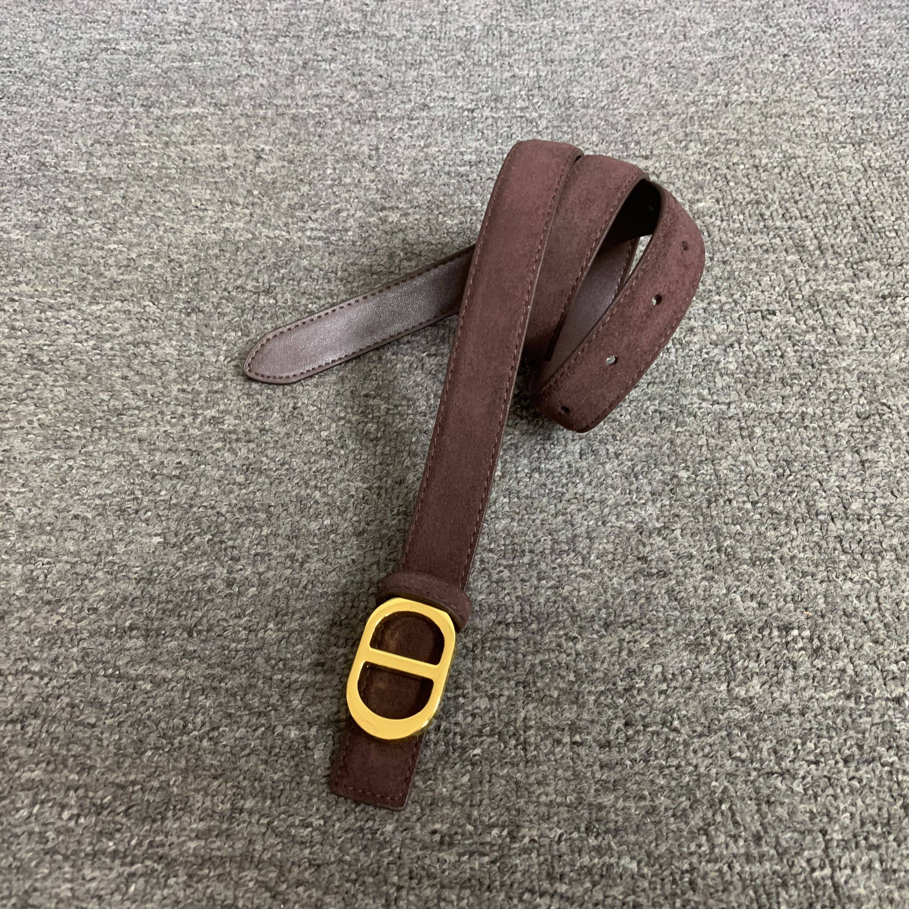梦嘉丽磨砂牛皮针扣复古腰带女