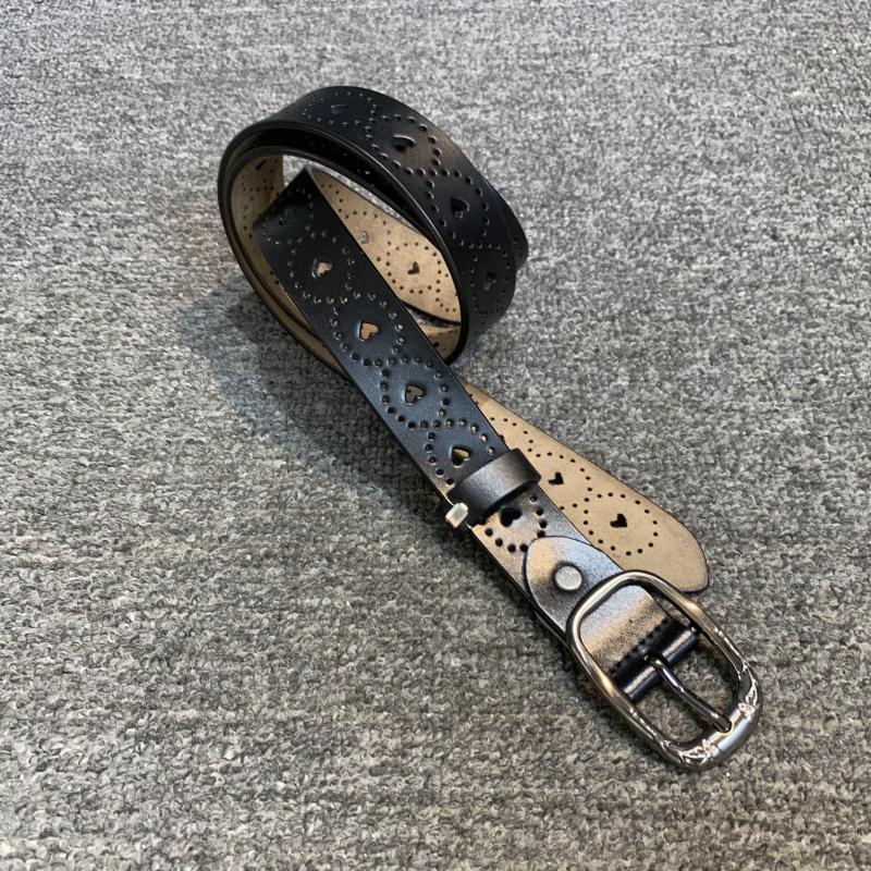 梦嘉丽牛皮百搭针扣女腰带