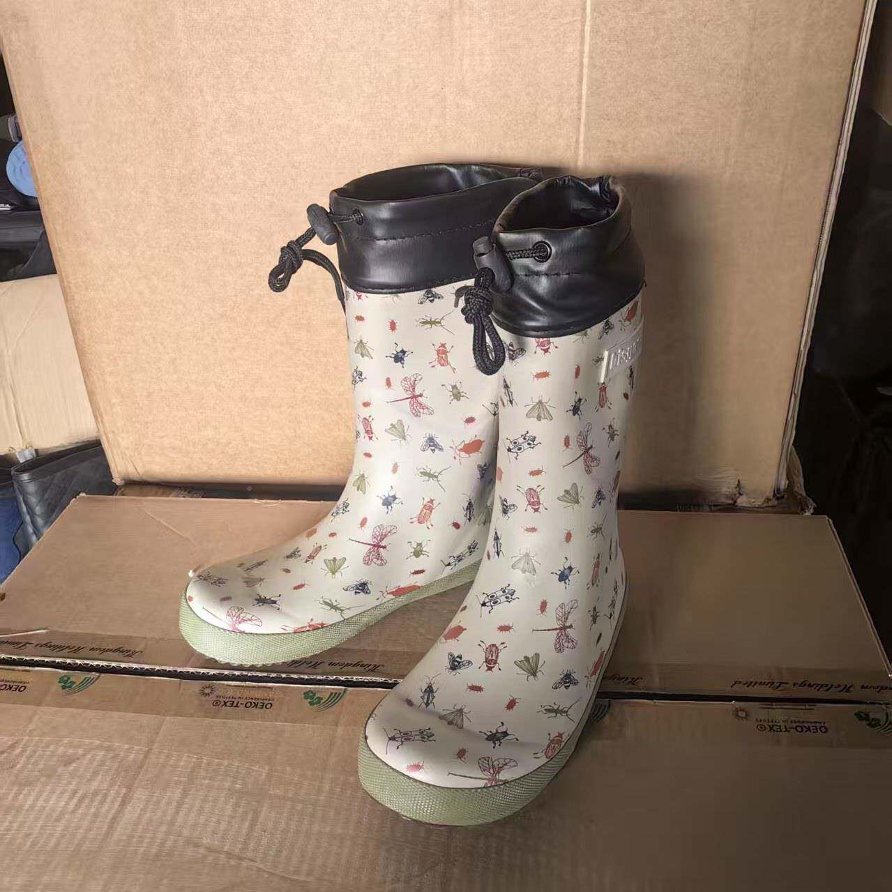 秋冬加带绒保暖防爱寒大小儿童水鞋雨靴中高筒系JYX柔软橡胶可中