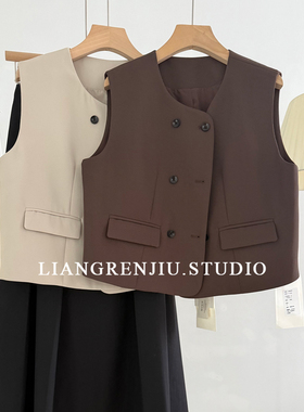 时装高利用率。极简韩系圆领时髦感西装马甲7629DR