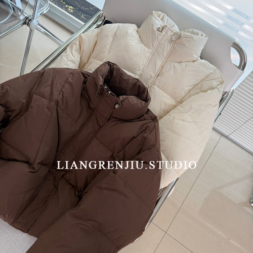 立领纯色百搭宽松羽绒服