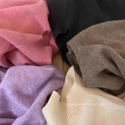 小立领纯色百搭舒适羊毛衫