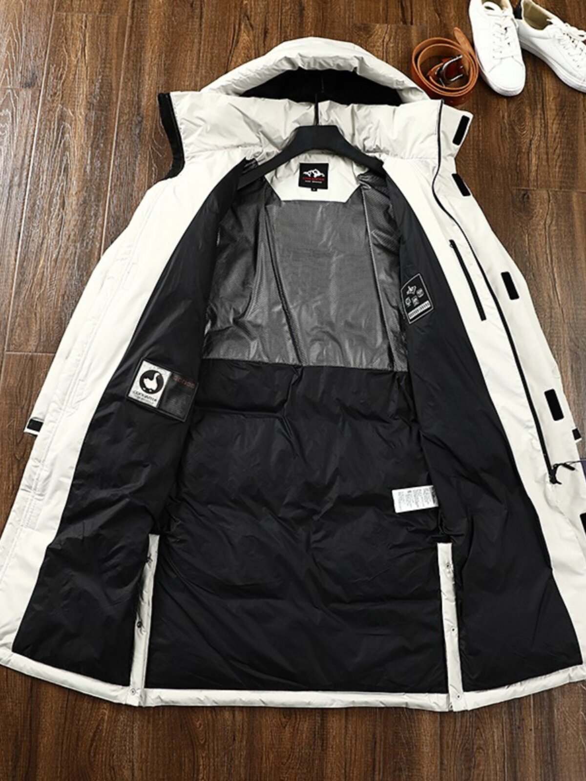 BLOCKBUSTER CATTLE 90 WHITE GOOSE DOWN  HEAT-REFLECTIVE LINING 600+ FLUFFY WINTER MENS AND WOMENS WARM LONG DOWN JACKETS