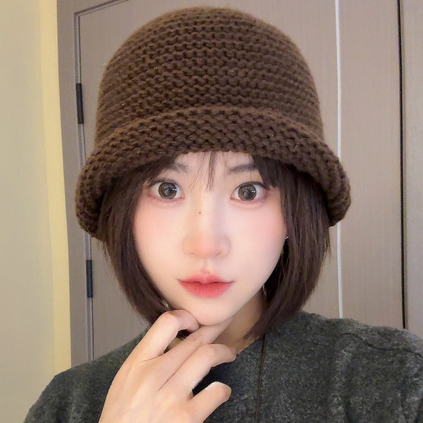 2025新款咖啡色针织渔夫帽女秋冬保暖防寒卷边盆帽时尚百搭水桶帽