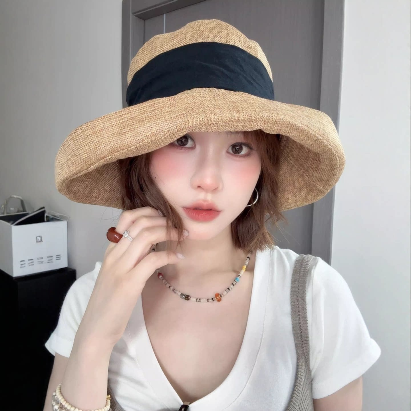 大檐卷边棉麻渔夫帽女显脸小草帽
