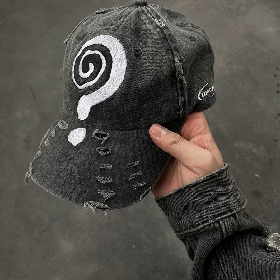 问号小蛇quo水洗做旧破坏鸭舌帽