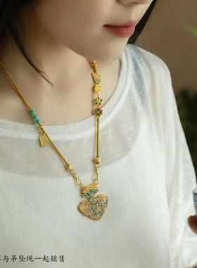 2024-4-2手工编款织双耳如吊挂意绳坠编绳项链男女高档黄金翡翠锁