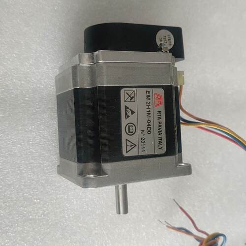 EM 2H1M-04D0 步进电机 RTA PAVIA 工控自动化配件议价维修