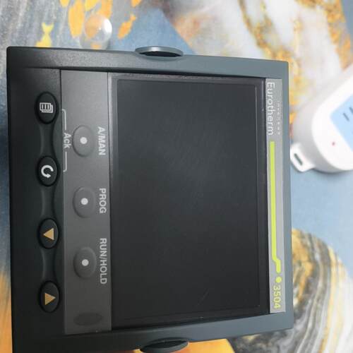 3504/CC-VH/1/XX 温控器 欧陆Eurotherm 工业温度控制器议价维修