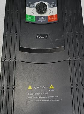 CM530H-D4T015GB/018PB 日业变频器 工控调速装置议价维修