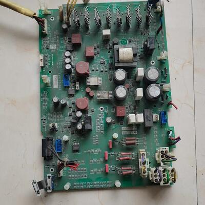 PN072128P3 ATV61/ATV71 160kw 变频器驱动板议价维修
