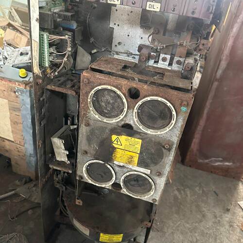 6SE7031-2TF60-Z 变频器 6se70系列工控设备议价维修
