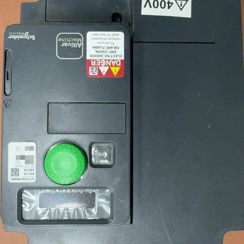 ATV320U40N4C 变频器 4KW 400V三相工控调速装置议价维修
