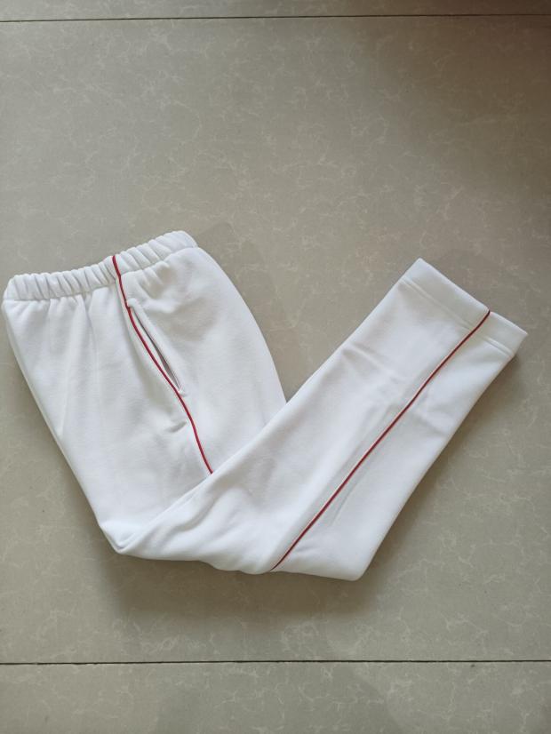 定做冬季中小学加厚加绒校服裤子白色保暖加一道细大红条杠运动裤
