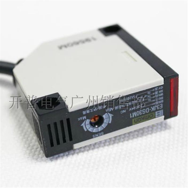红外线漫反射光电开关传感器 E3JK-DS30M1 直流型 12-24V