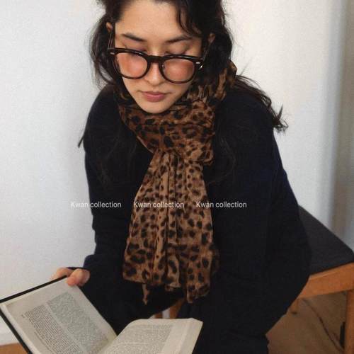 复古豹纹千禧辣妹风围巾秋冬显白
