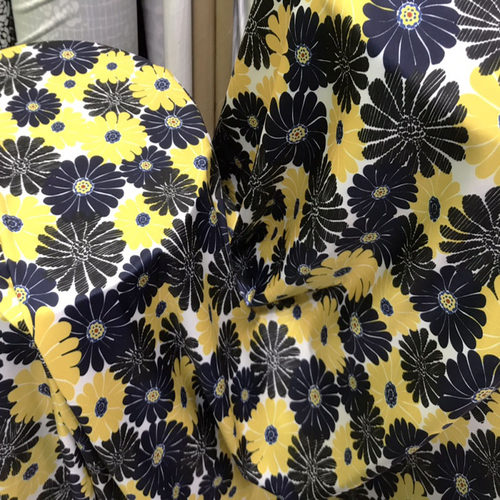 雏菊印花牛奶丝面料 四面弹力布料 连衣裙瑜珈裤子服装舞蹈练功服