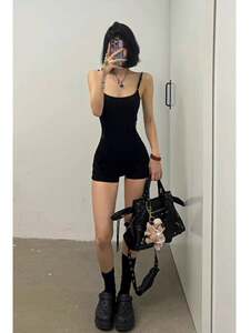 辣妹的辣ya夏季黑色百搭连体衣裤女2025新款美式辣妹设计感别致包臀打底裙裤