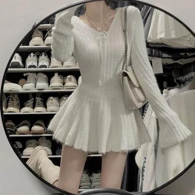 白色纯欲风芭蕾针织水貂绒连衣裙女秋冬新款蓬蓬蛋糕毛衣打底短裙