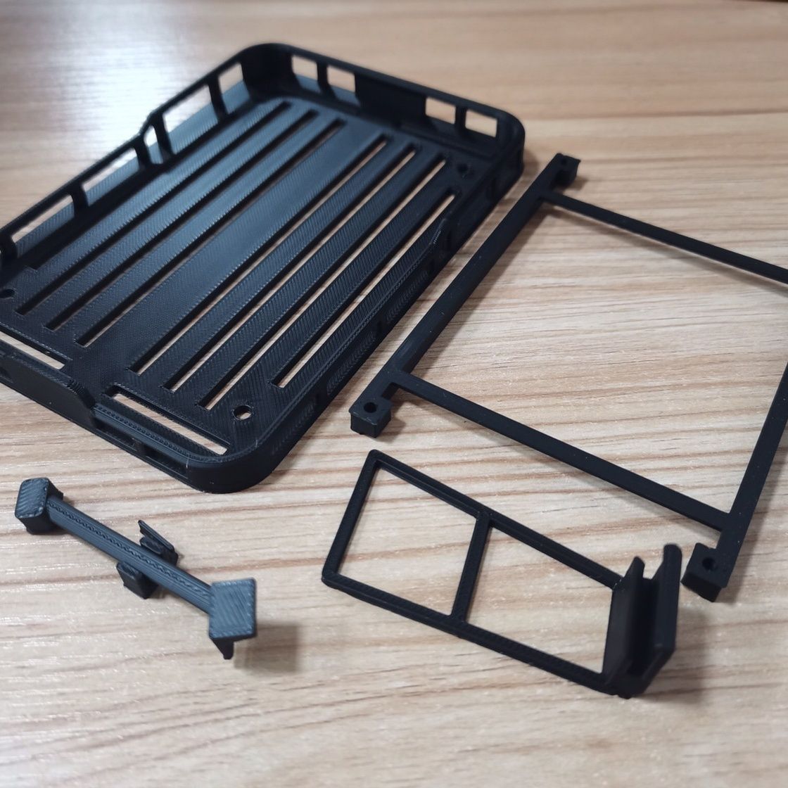 兰达科技LD18401路虎揽胜3D打印DRCS-4改装车架配件骆驼杯风格